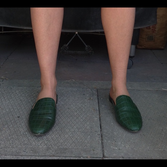 Michael Kors “Natasha crocodile embossed” loafers - Picture 5 of 7